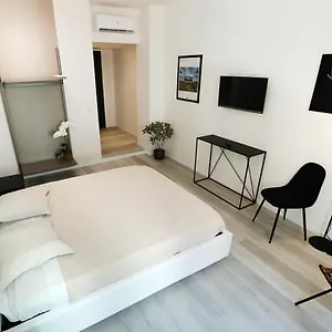 Boutique Four Bed & Breakfast